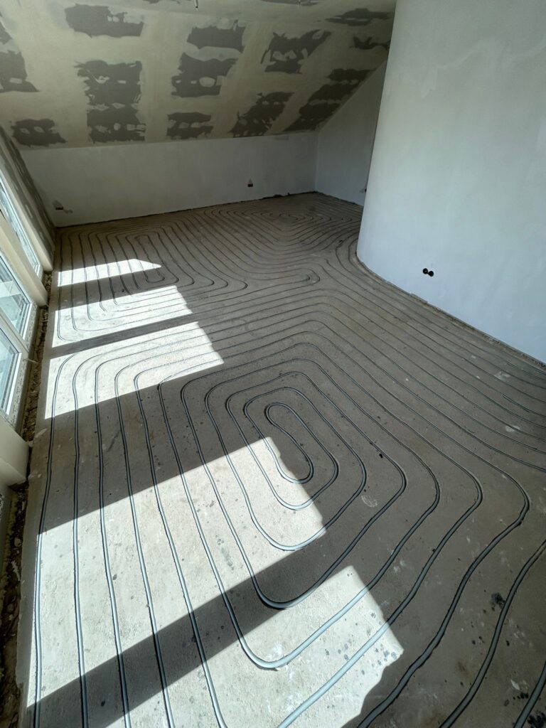 Fußbodenheizung Installation 3